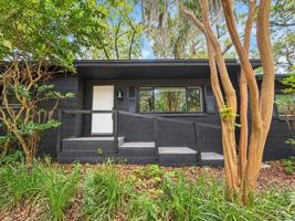 featured image of 3330 Nw 24th Ave