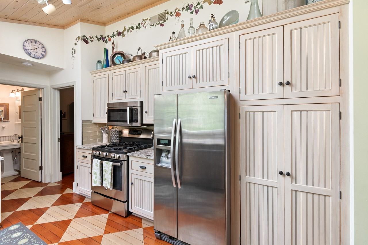 123 S Ferry Dr #NA - Photo 7 of 25
