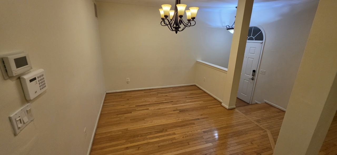 4130 Leclair Ct #4130 - Photo 5 of 21