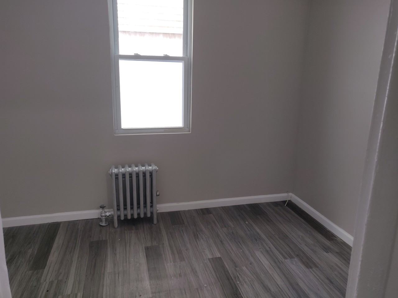 24 Spencer St #1 - Photo 5 of 7
