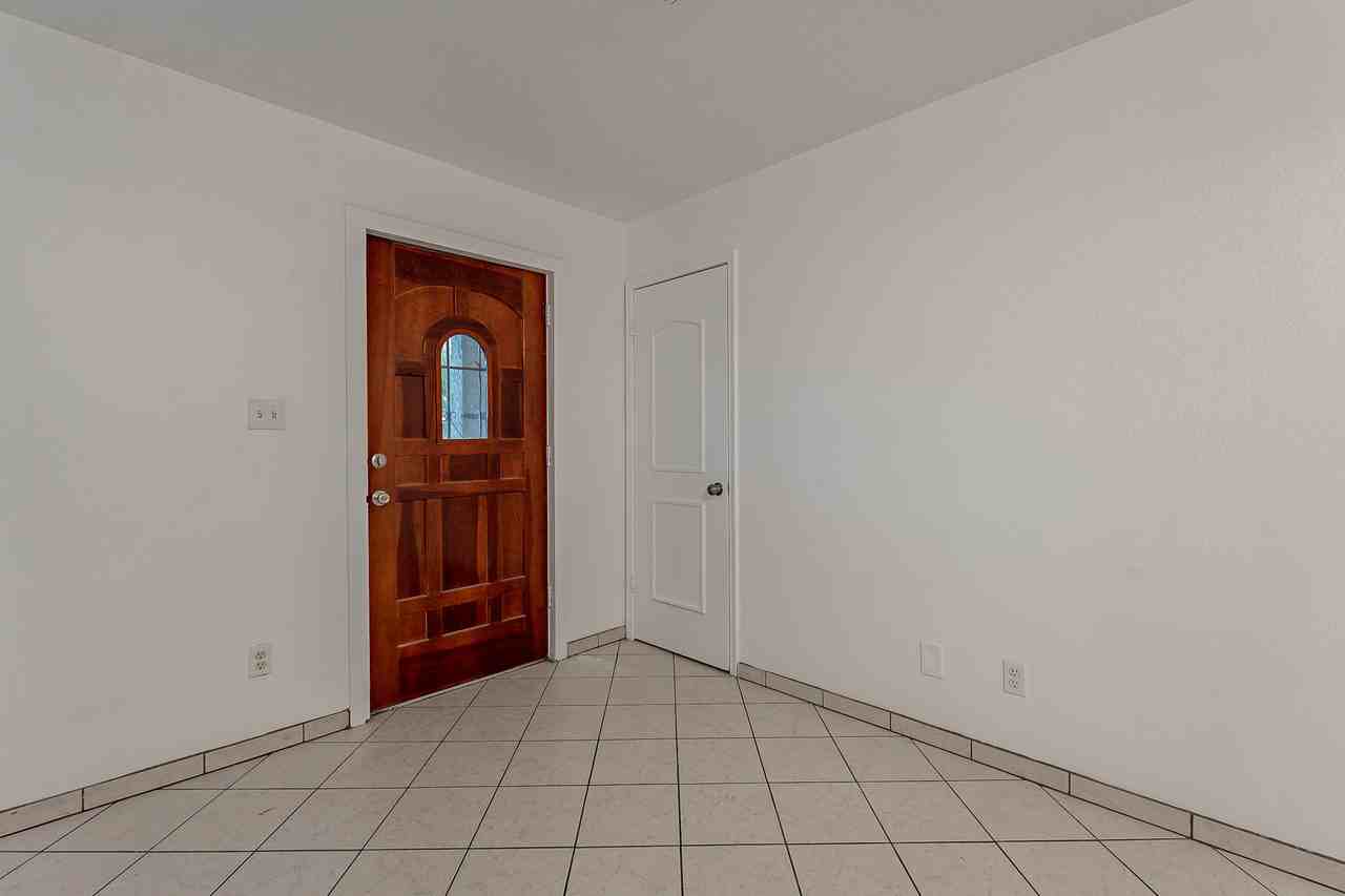 17410 North 16th Avenue - Photo 2 of 33