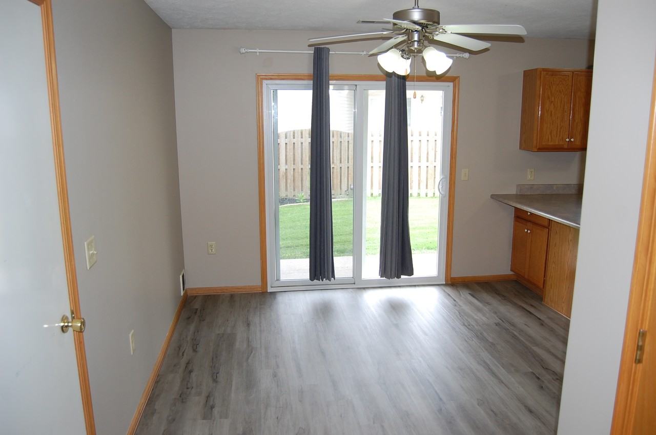 2419 Northwest 47th Street - Photo 5 of 24