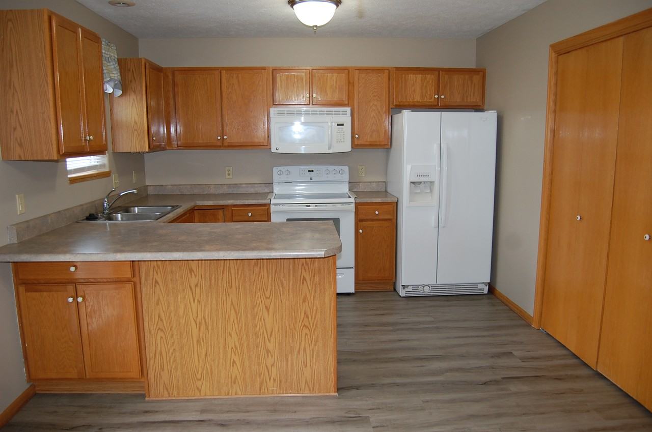 2419 Northwest 47th Street - Photo 7 of 24