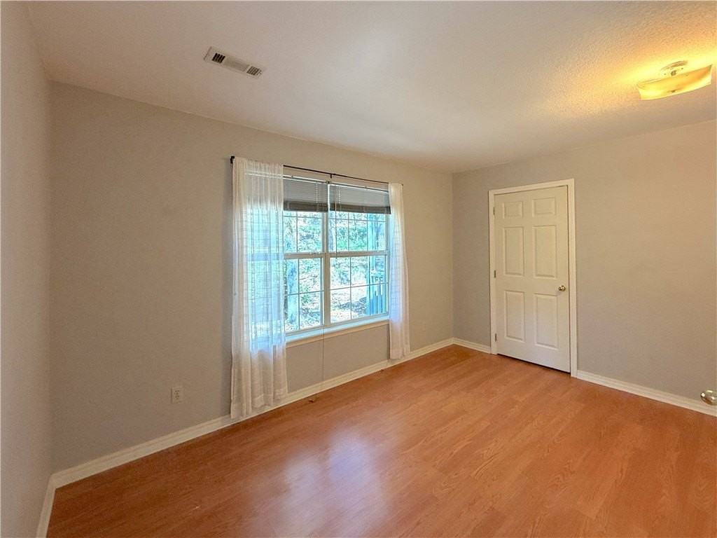 28 Hickory Ln - Photo 6 of 15