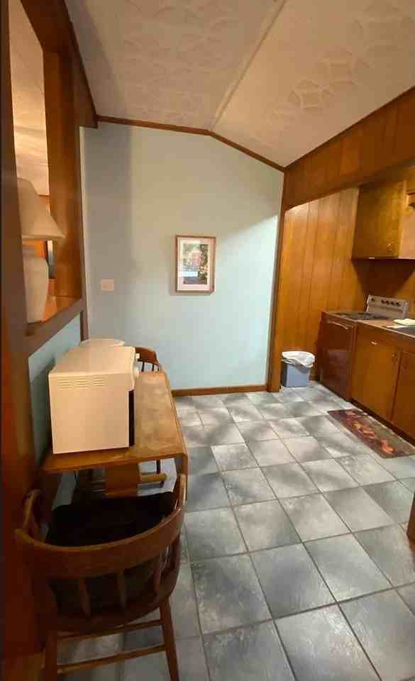 1218 Highway 23 S - Photo 5 of 12