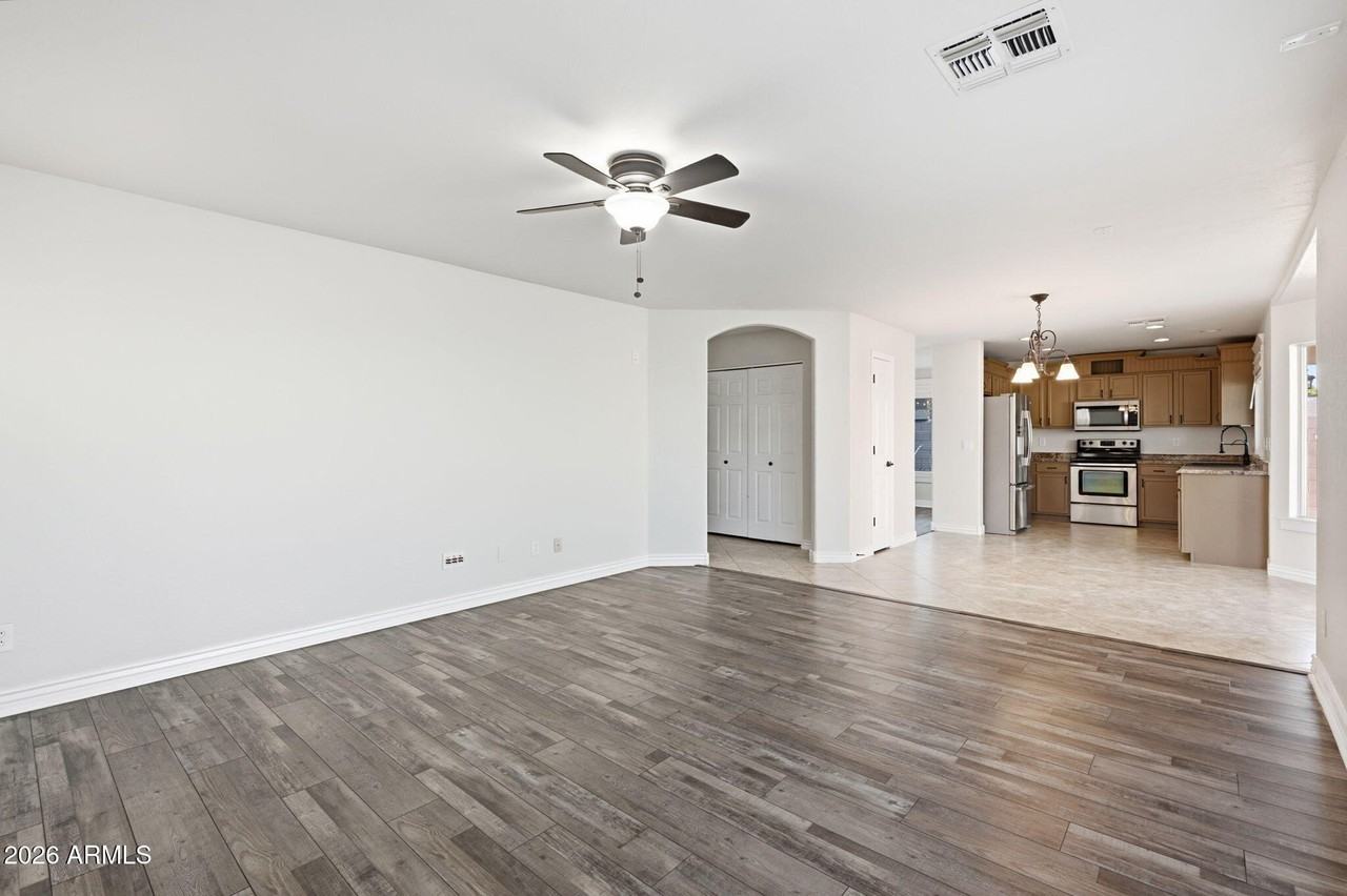 720 S Sabrina - Photo 5 of 21