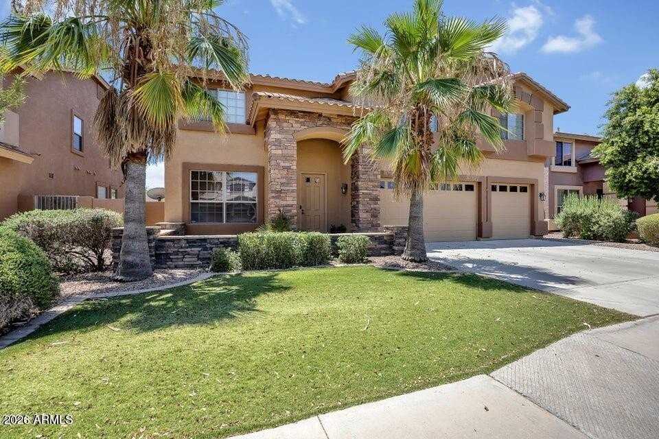 2717 E Teakwood Pl - Photo 2 of 45