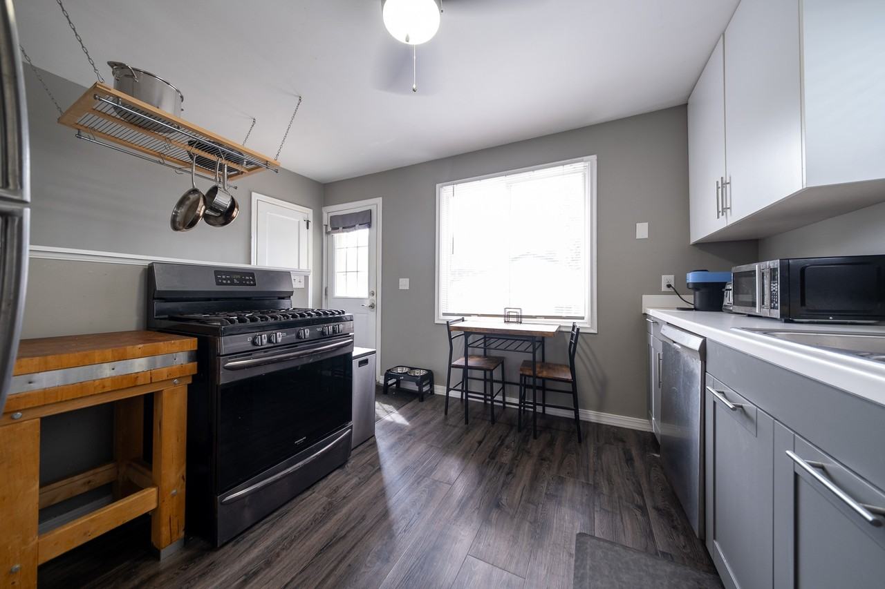 5006 6th St Ne #1 - Photo 5 of 24