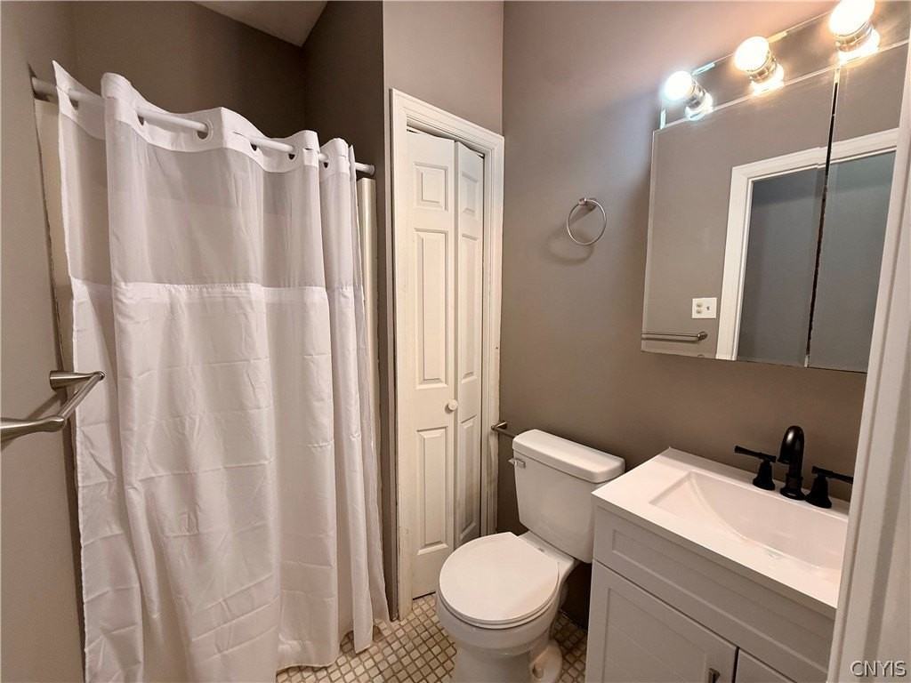 10 Foery Dr #105 - Photo 7 of 14