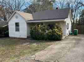 featured image of 7219 Illinois St