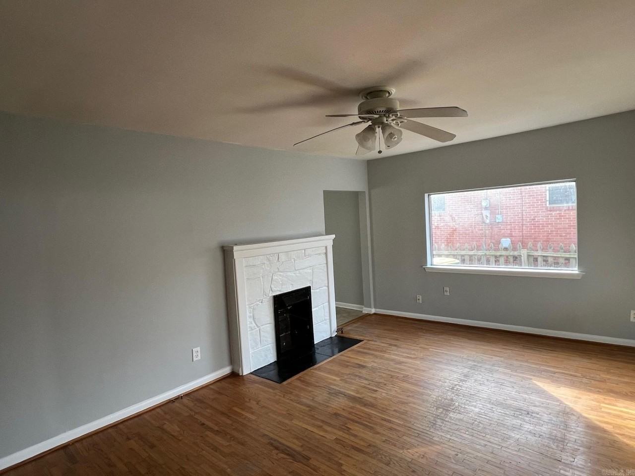 7219 Illinois St - Photo 6 of 6