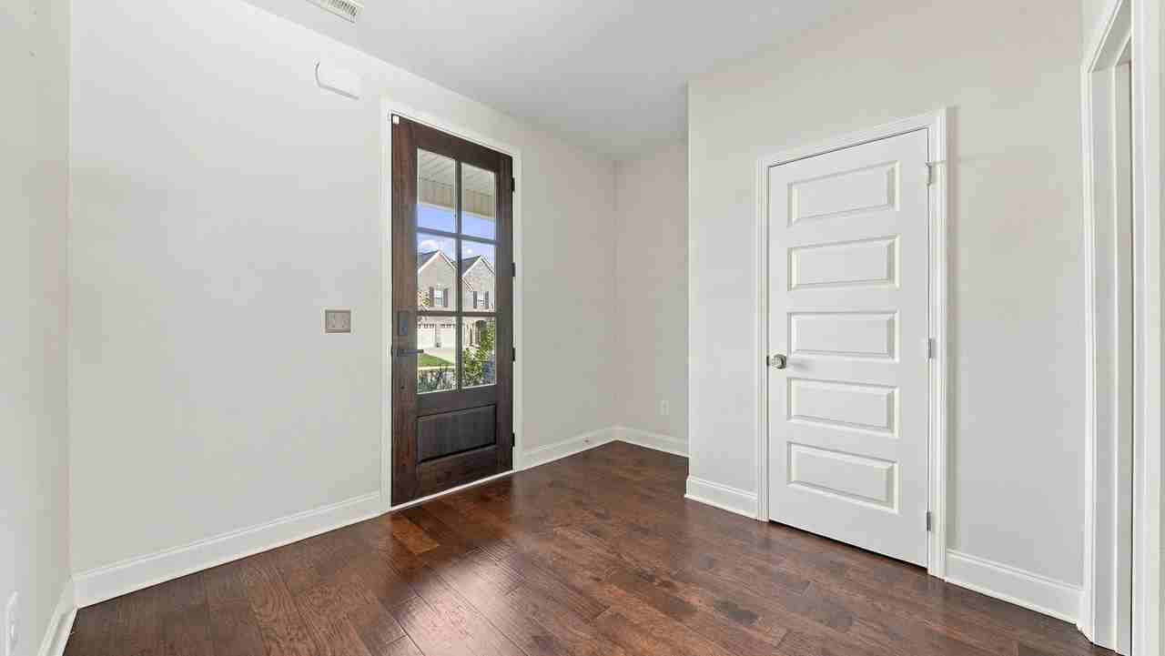 1648 Buttonwood Loop - Photo 5 of 45