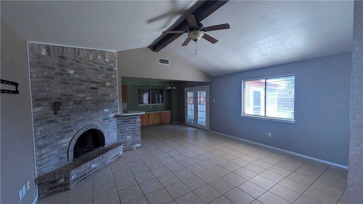 9550 Waxwing St - Photo 2 of 15