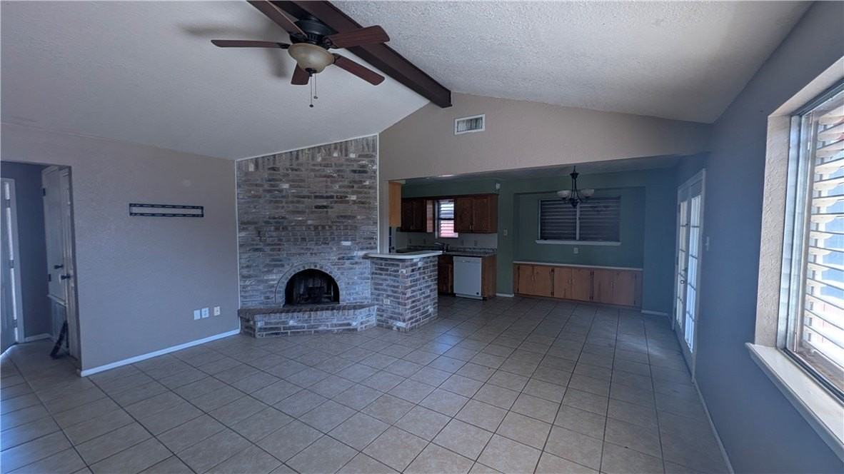9550 Waxwing St - Photo 3 of 15