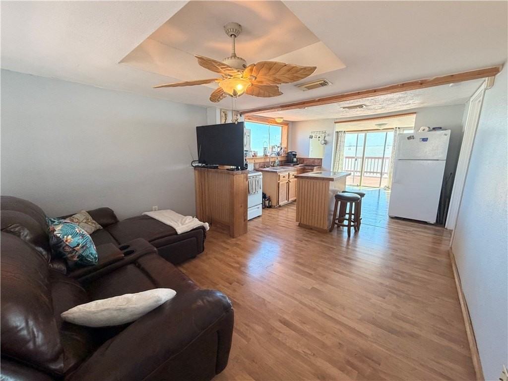 9109 County Road 2226 - Photo 3 of 23