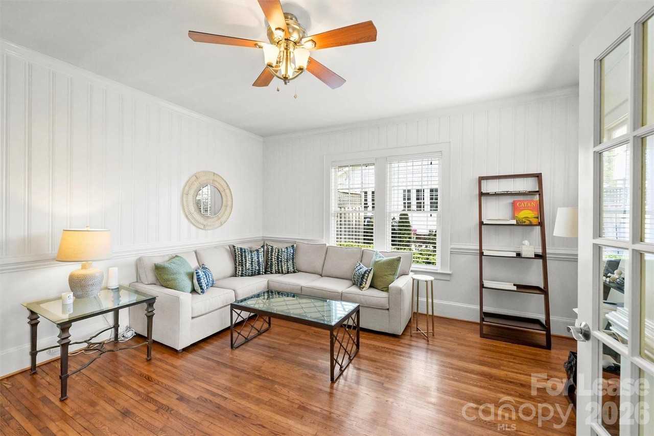 2023 Greenway Ave - Photo 7 of 23