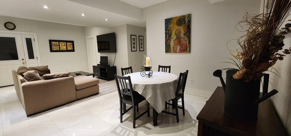47 Spalding Road - Photo 4 of 13