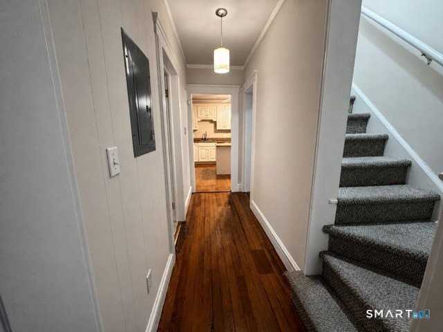 75 Waterbury Ave #2 - Photo 4 of 11