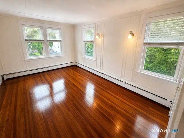 75 Waterbury Ave #2 - Photo 5 of 11