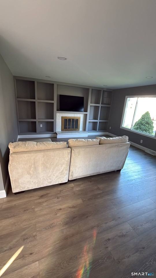 102 Highland St - Photo 2 of 8