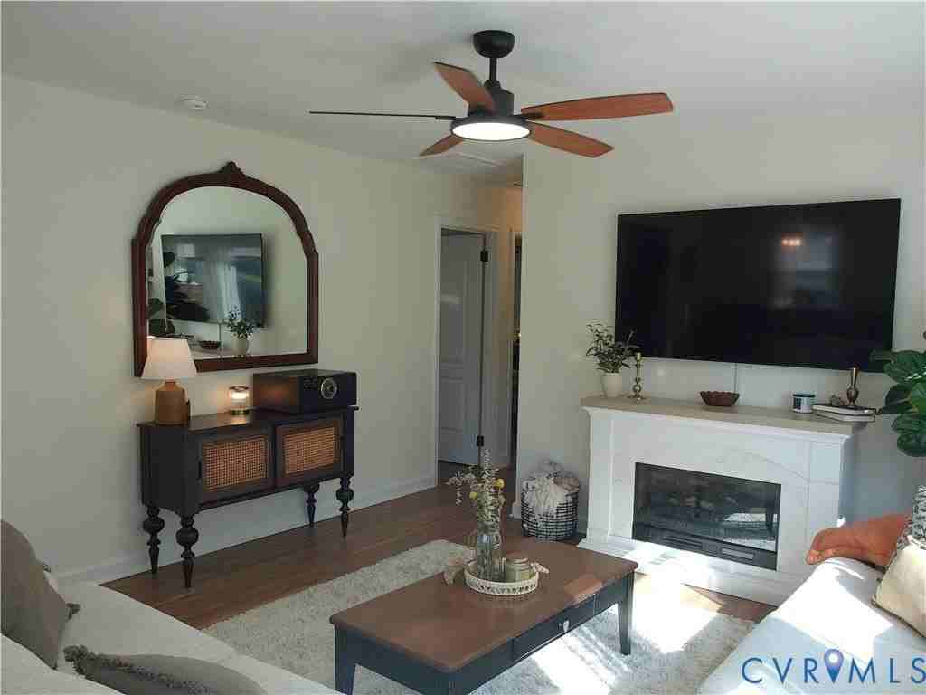 3284 Chickahominy Rd - Photo 5 of 26