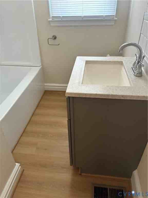 106 Hargrave Ave - Photo 6 of 10