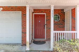 featured image of 303 Crooked Pine Trl