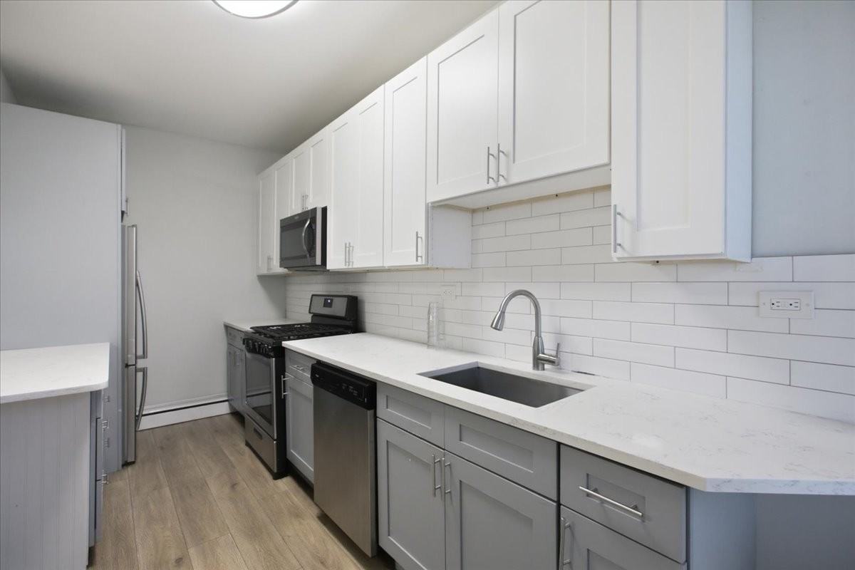 5432 S Drexel Ave #3S - Photo 2 of 8