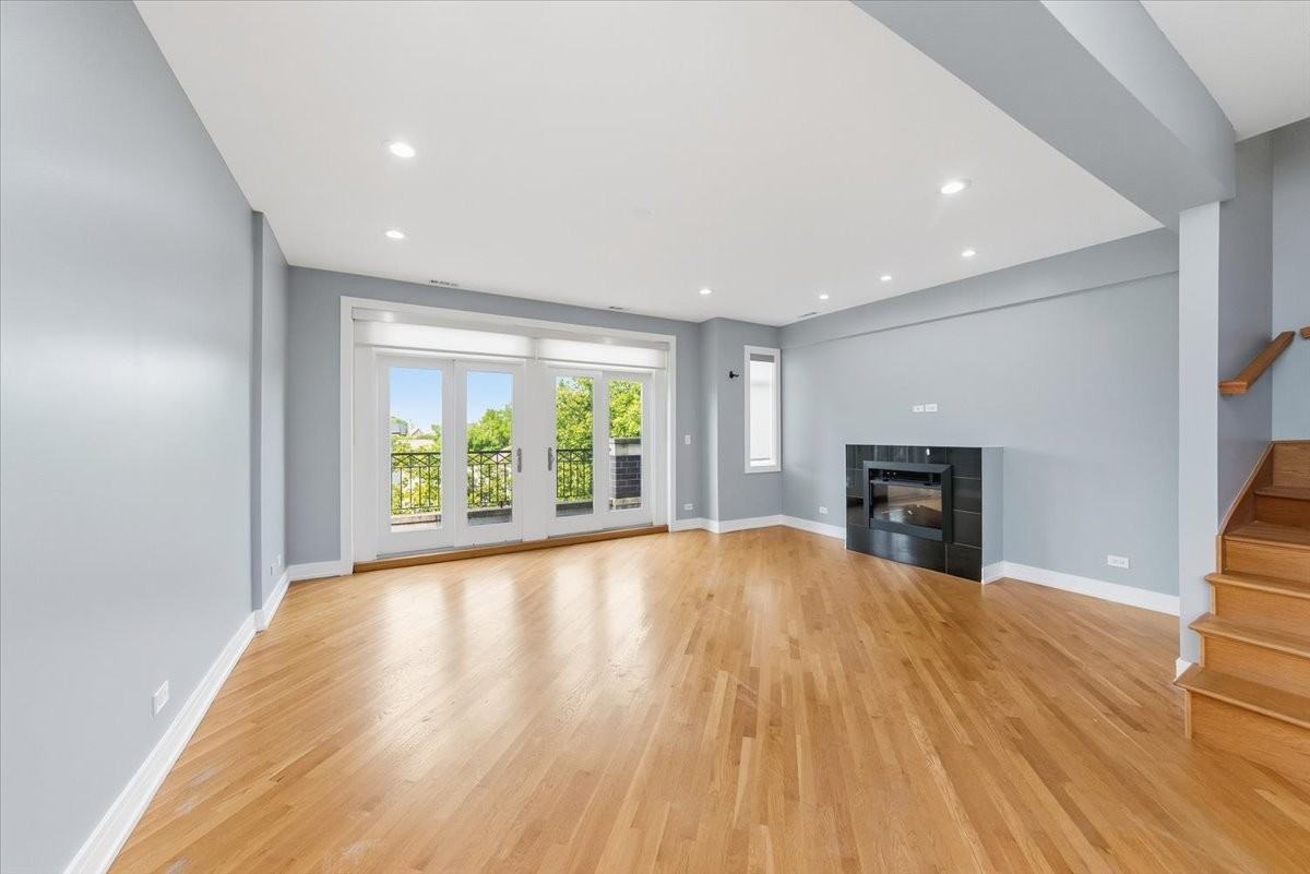 6531 S Kimbark Ave #4S - Photo 4 of 16