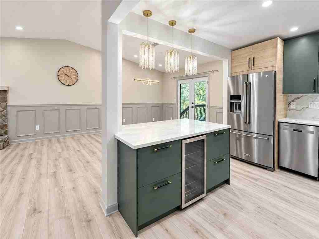 242 Muddy River Rd - Photo 6 of 25