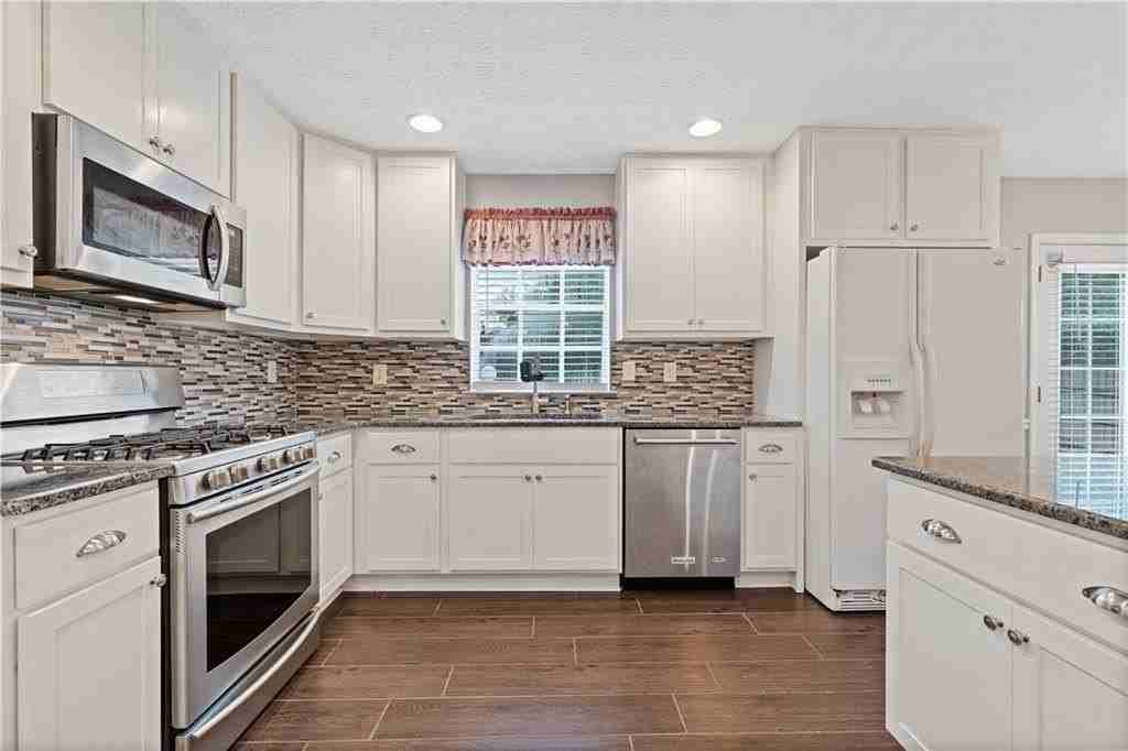 3857 Peachtree Corners Cir - Photo 3 of 22