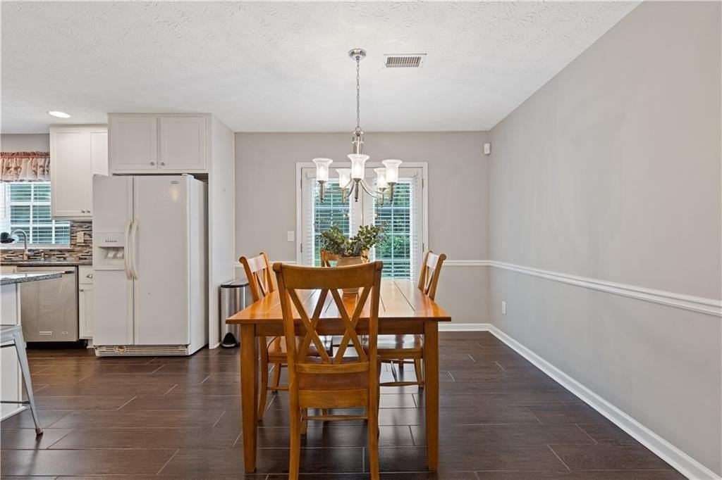3857 Peachtree Corners Cir - Photo 6 of 22
