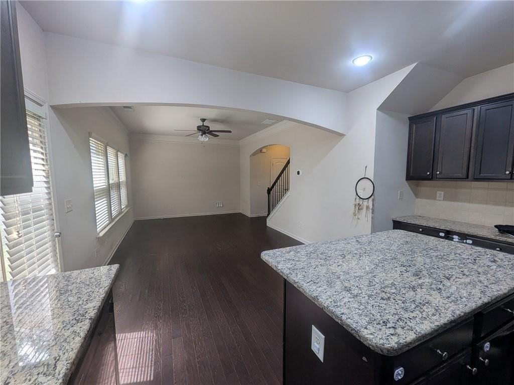 1785 Homeside Dr - Photo 4 of 18
