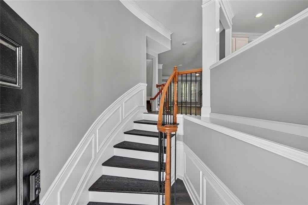 3423 Triview Sq - Photo 6 of 44
