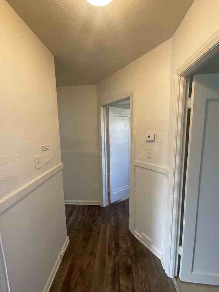 4422 N 30th St - Photo 7 of 12