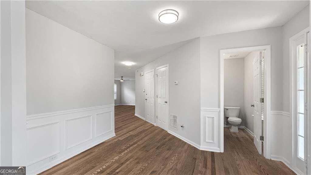 317 Shasta Ln - Photo 3 of 38