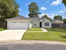 featured image of 104 Sassy Ct