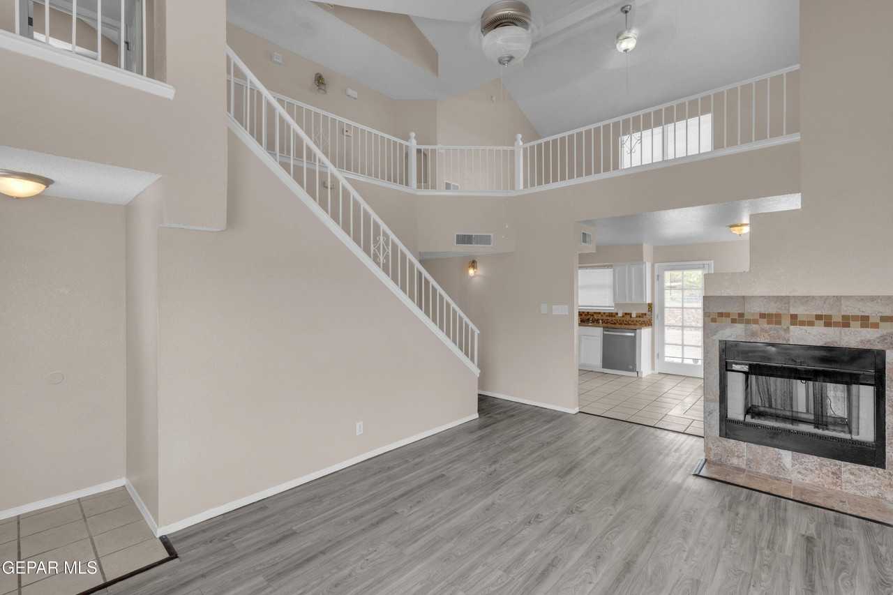 5917 Chippendale Ave - Photo 6 of 43