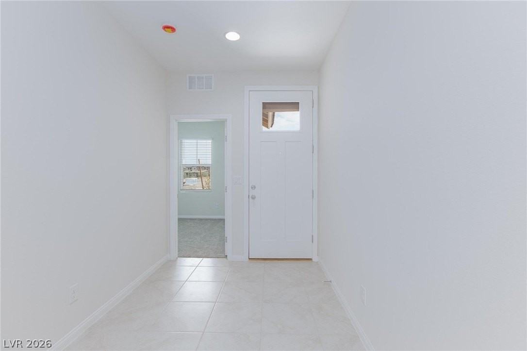 819 Cottonwood Hill Pl - Photo 7 of 40