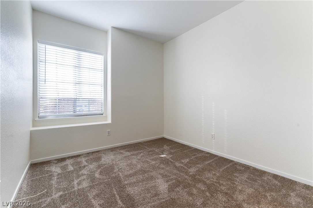 3804 Banana Ct - Photo 7 of 11