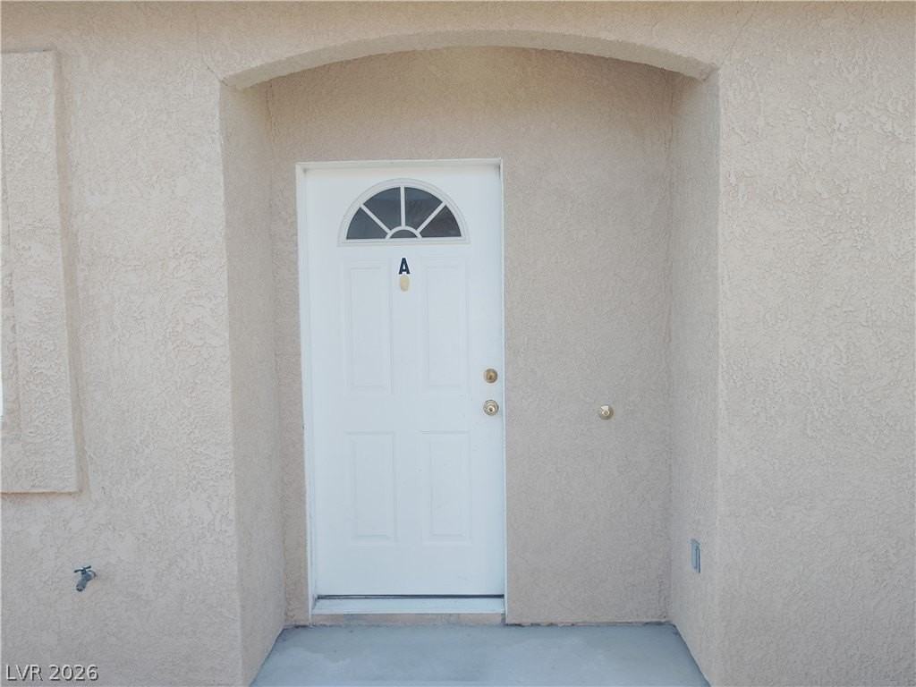 1080 Quartzite Ave #A - Photo 3 of 20