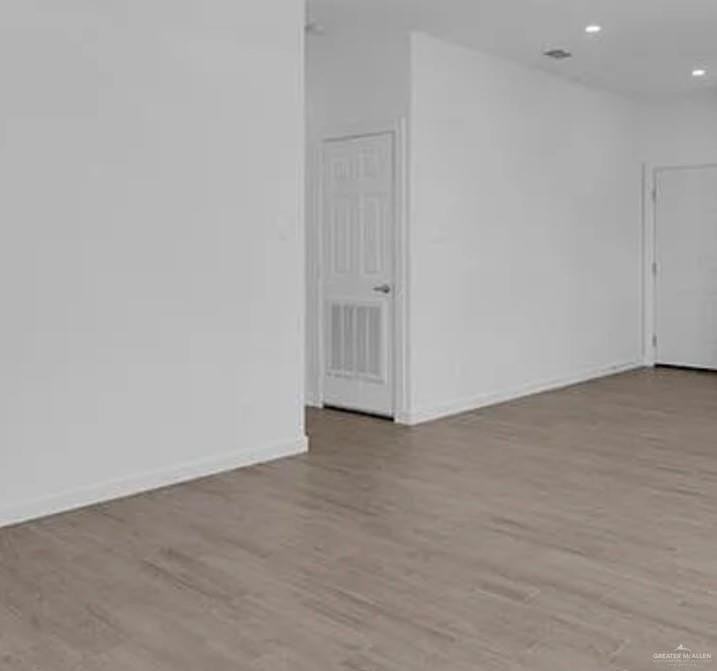 1404 Lore Dr #2 - Photo 3 of 9