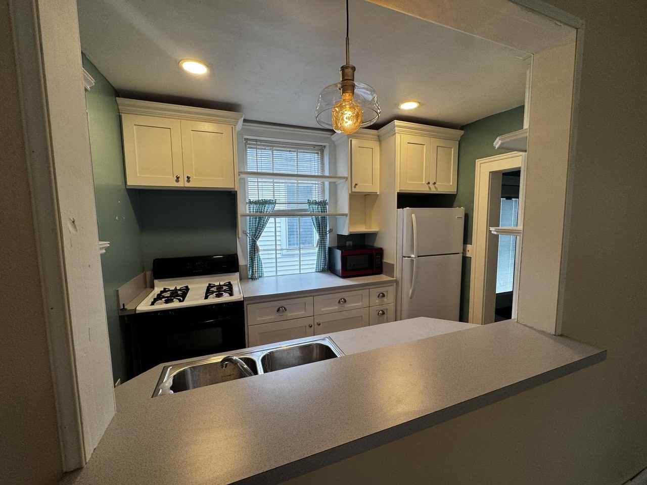 103 E Maple Ave - Photo 5 of 20