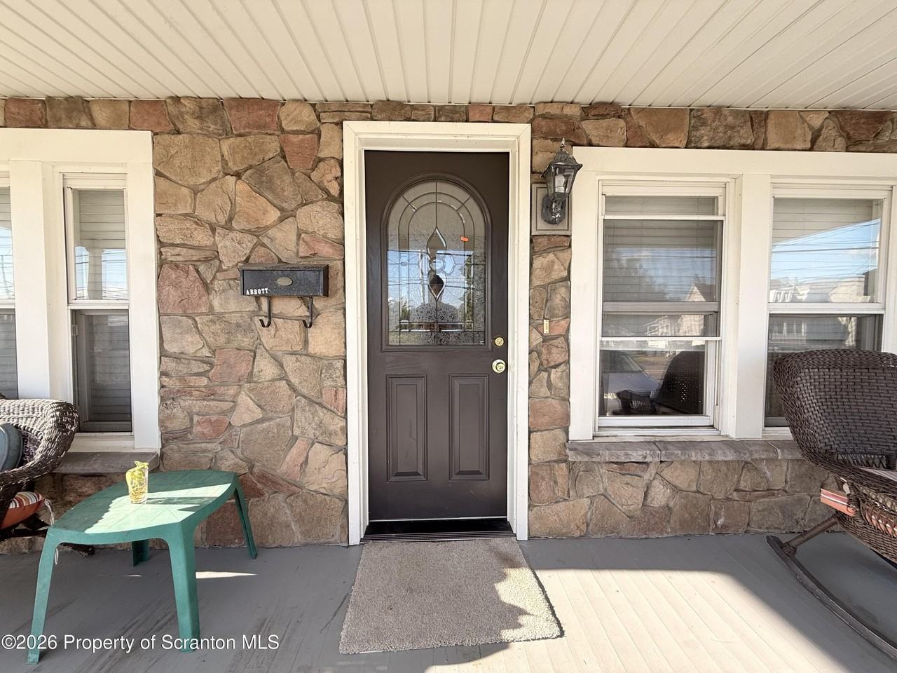 734 S Main St #1stFLUNIT - Photo 3 of 19