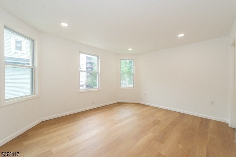 73 Clinton Pl #2 - Photo 6 of 14