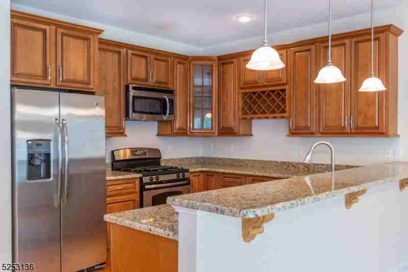 17 Halina Ln - Photo 6 of 19
