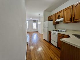 374 2nd St #5 - Photo 1 of 1