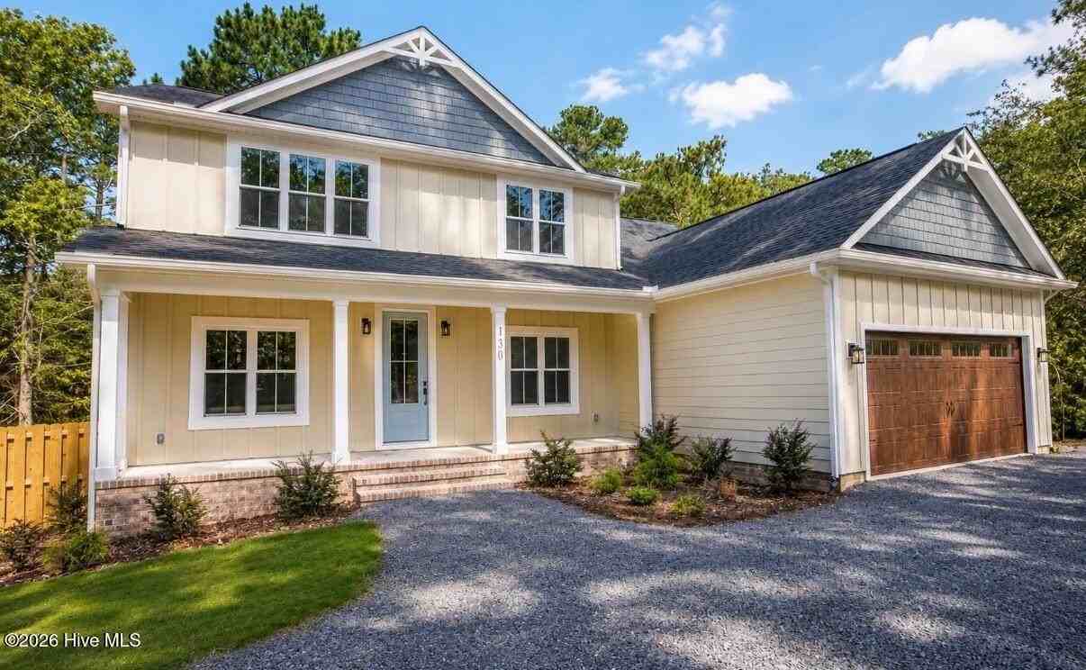 130 Torrey Pines Ln