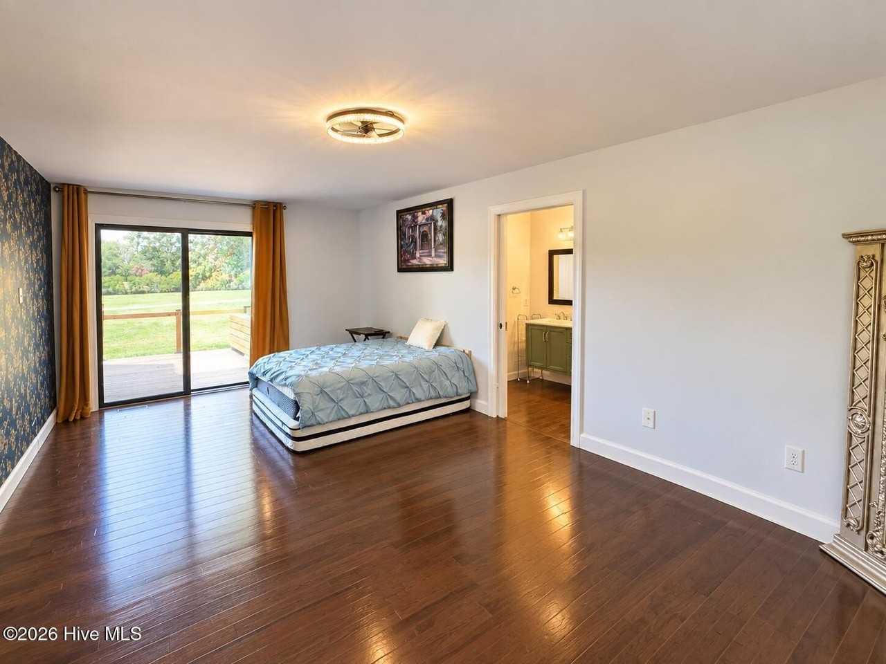 833 Pelican Dr - Photo 7 of 18