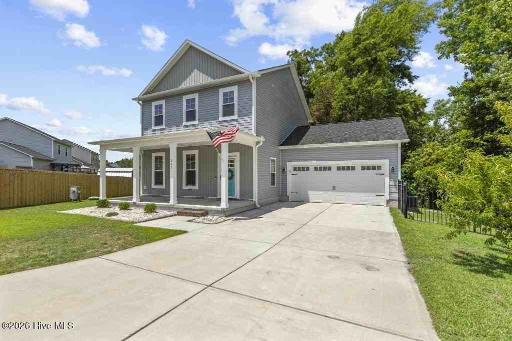 205 Bangor Ct - Photo 3 of 33